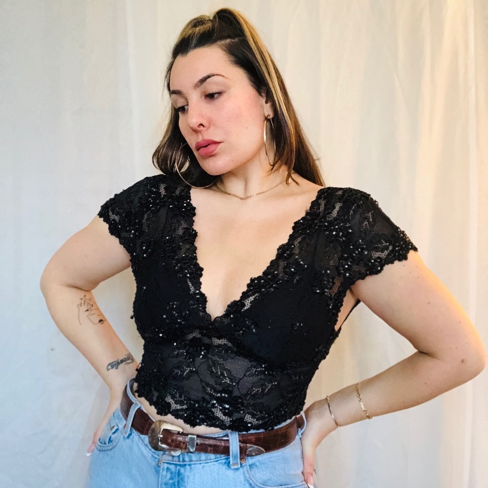 Bebe black sequin croptop with cap sleeves